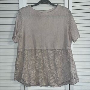Lauren Conrad Beige Blouse w Floral Lace Details / Size L